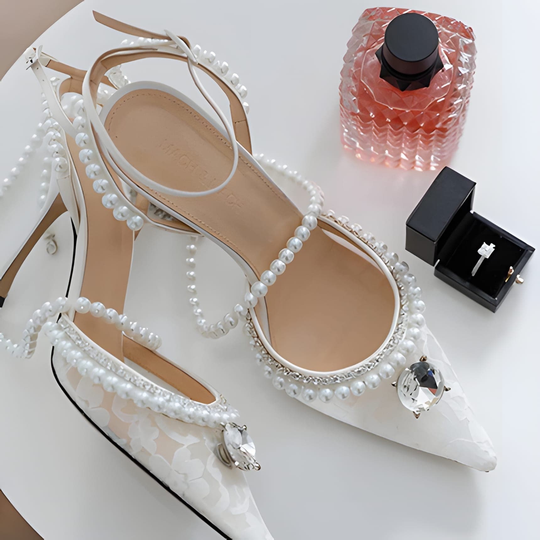 Bridal accessories arrangement